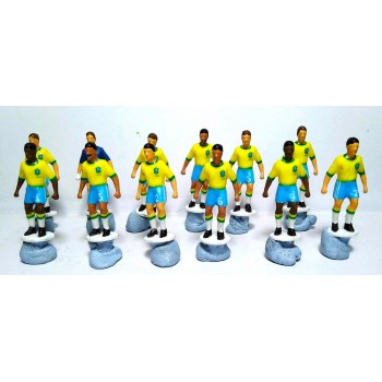 Subbuteo Andrew Table Soccer Brazil 1982 World Cup Team  no bases no box only 12 figures